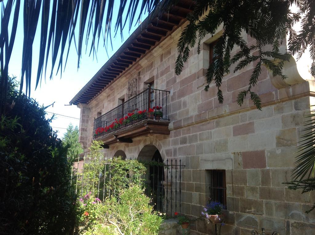 Casona De La Salceda Guest House Treceno Ngoại thất bức ảnh