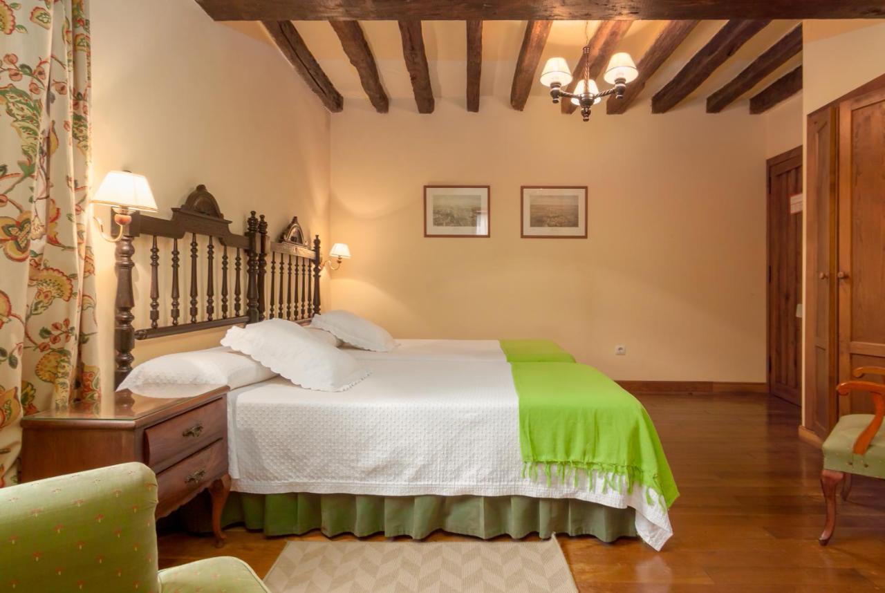 Casona De La Salceda Guest House Treceno Ngoại thất bức ảnh